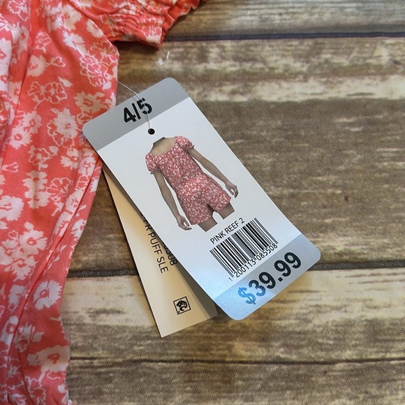 NWT Gap Kids Pink Floral Romper- Size 4/5 - Picture 2 of 4